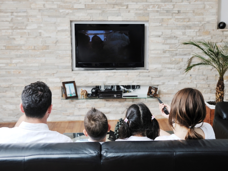 10 cosas terribles que provoca ver mucha TV - ¿Por qué es tan peligroso? 