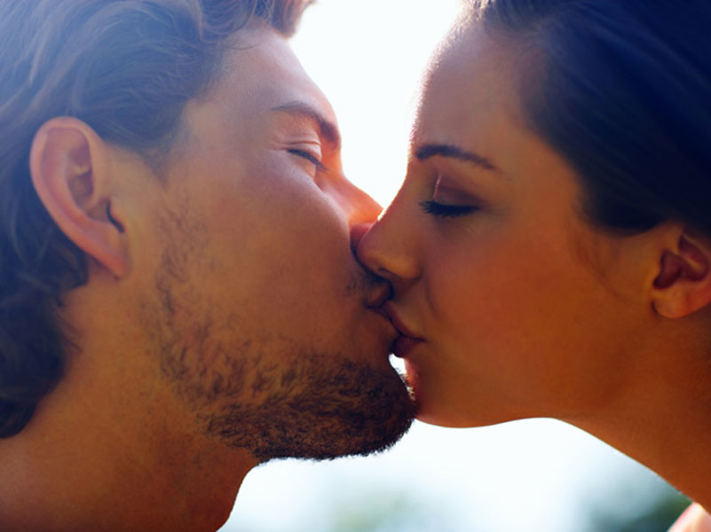 Según los científicos, hay besos perfectos - Los besos alargan la vida 