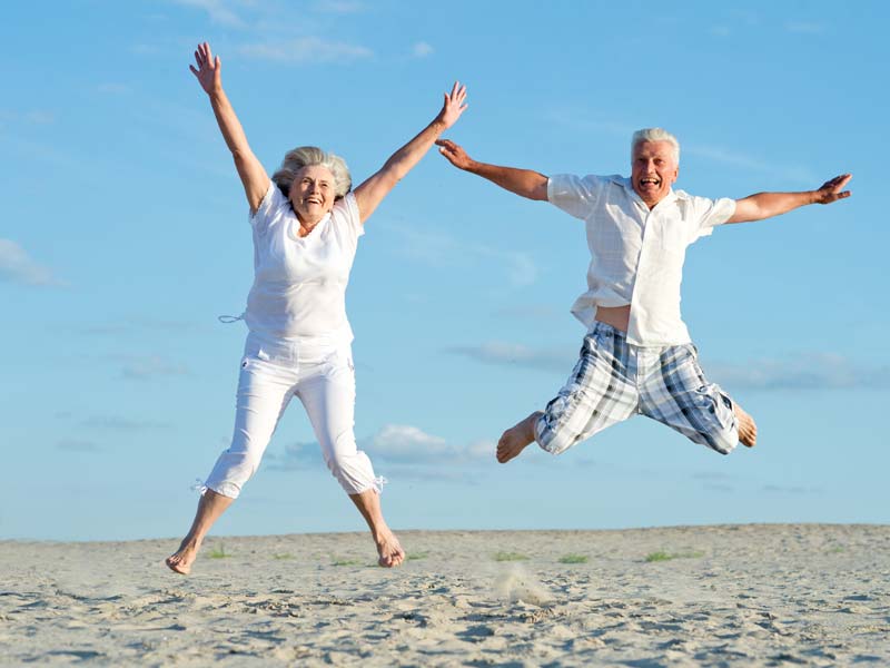 Centenarias cuentan secretos de longevidad - ¿Qué hábitos favorecer vivir más?
