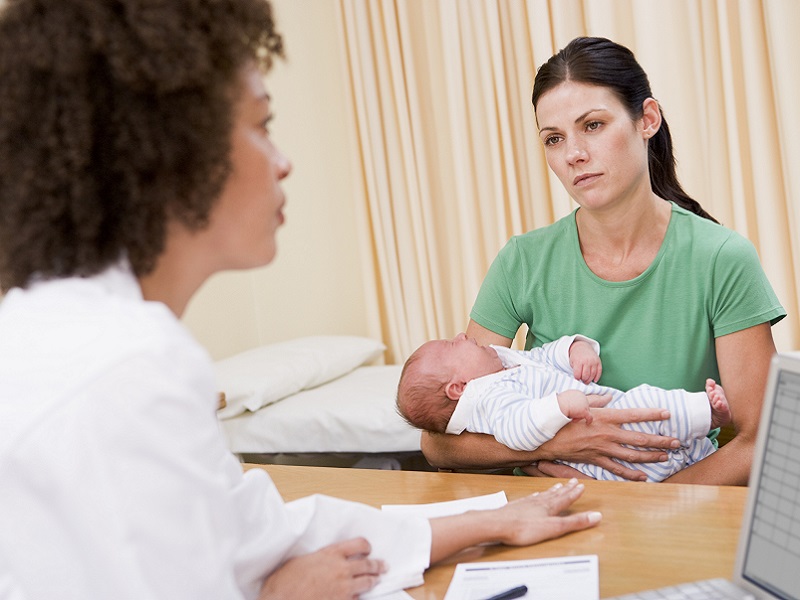 Depresión post-parto: Cómo entenderla - ¿Un hijo la completa?