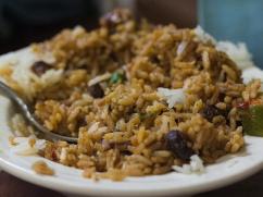 Arroz con dátiles y pasas