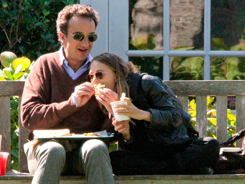 ¿Por qué razón salir con alguien mayor? - Mary Kate Olsen y Olivier Sarkozy