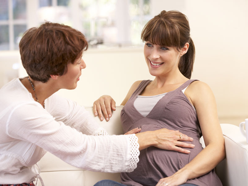 Ten Golden Rules For a Healthy Pregnancy - 6. Consider Using a Midwife or Doula 