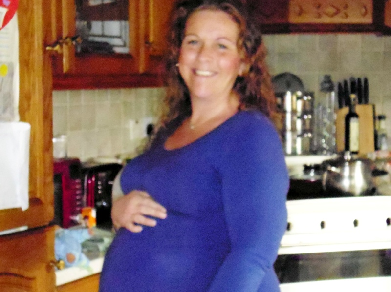 Mujer con dos vaginas y dos úteros dio a luz - Embarazo de alto riesgo