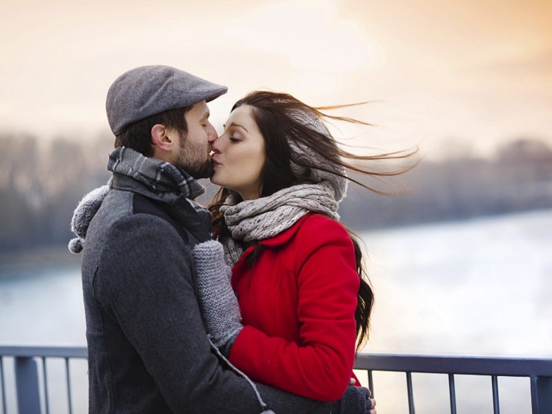 10 Estudios que un amante debe conocer - Los besos ayudan a elegir pareja