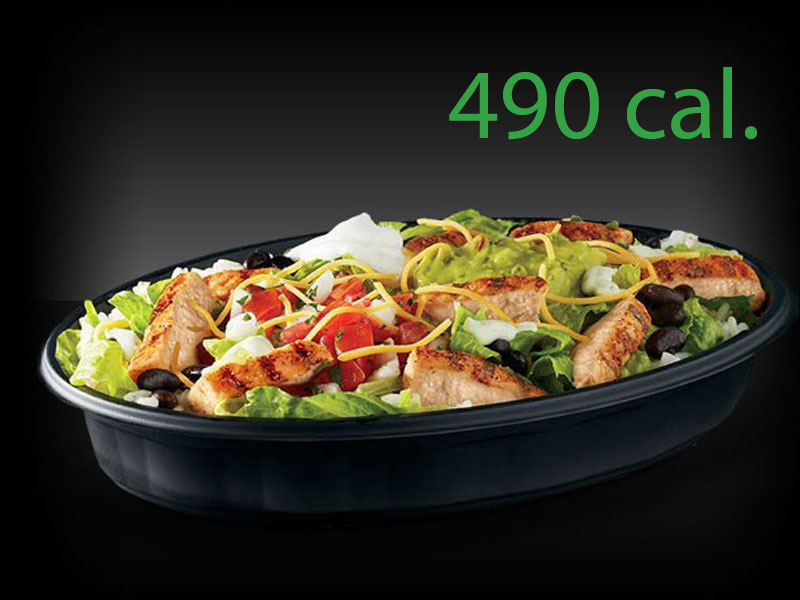 Comidas rápidas con menos de 500 calorías - 10. TAco Bell:  Bowl de pollo Cantina Power 
