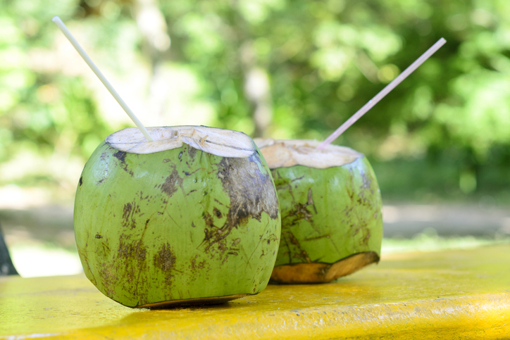 Cuáles son los beneficios del agua de coco - 