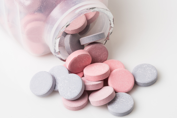 5 consejos para aliviar la acidez (sin medicamentos) - Antiácidos, a veces