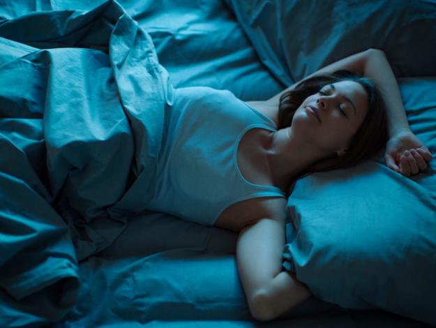 Cómo aliviar los cólicos o dolores menstruales - Dormir bien