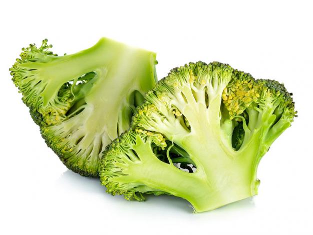 10 alimentos que ayudan a prevenir los calambres - 9. Brócoli