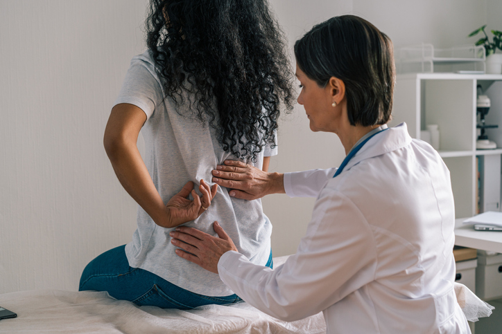 Qué consecuencias para la salud tiene el dolor de espalda - Cuándo consultar a un médico