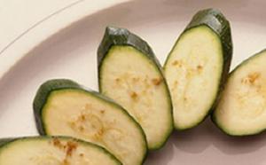 Zucchini (calabacitas asadas con mantequilla