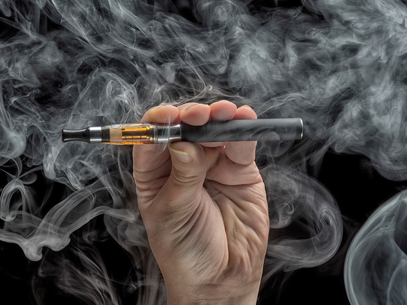 El mito de la alternativa saludable: el cigarrillo electrónico se