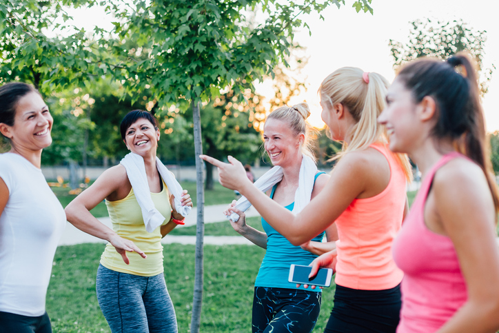 Hacer ejercicio en grupo reporta más beneficios - Fuente de motivación