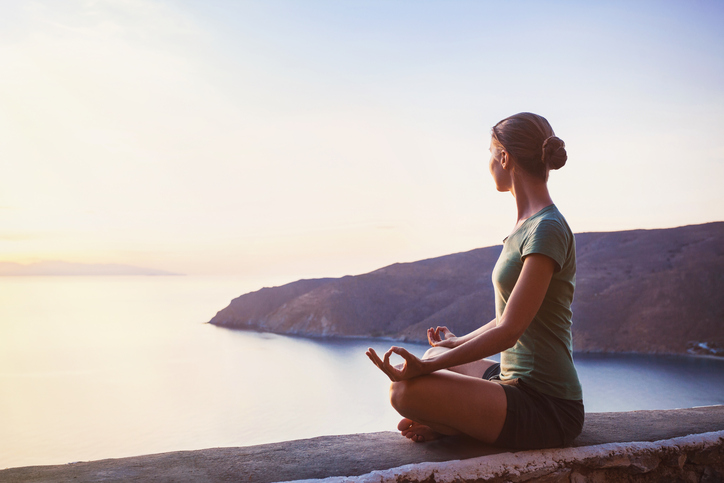 Hábitos que ayudan a regenerar tus neuronas - La meditación