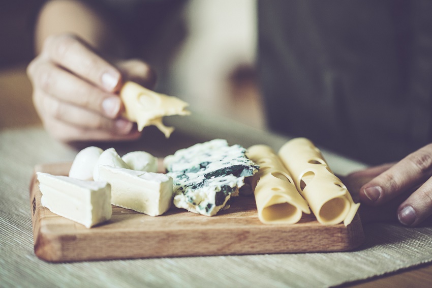 Razones médicas para comer queso cada día - Qué es el queso