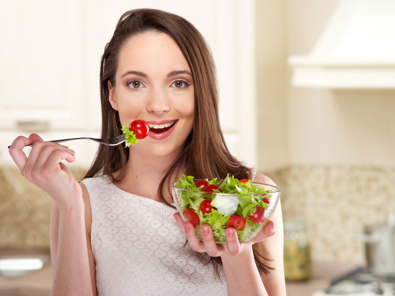 10 cosas que debes saber sobre las nuevas guías dietarias - 2. Comer sano aleja al doctor