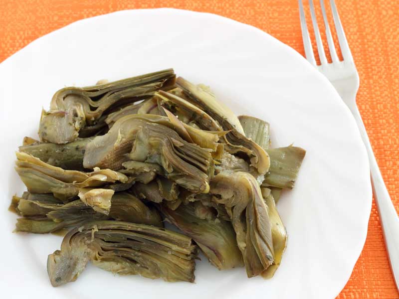 Fiestas: 5 recetas con alcachofa para aliviar la indigestión - #1. Alcachofas a la Florentina: 199 calorías