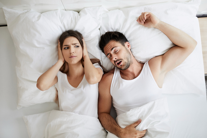 6 mitos sobre la apnea del sueño - 1. Todos los que roncan tienen apnea del sueño