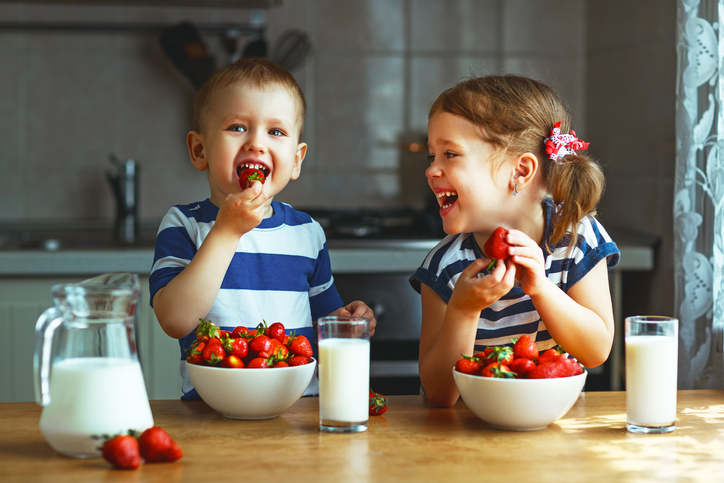 Conoce los alimentos que contienen más agua - Es bueno para tu ánimo