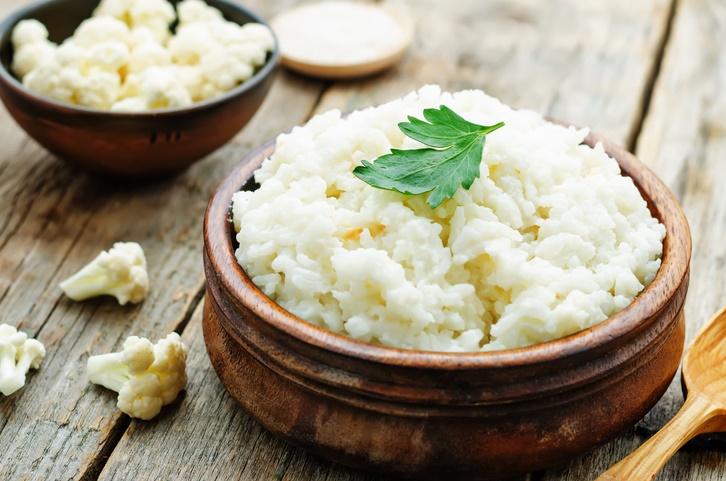 Dieta keto: receta de arroz de coliflor ¡delicioso! - 4. Un toque de color y sabor