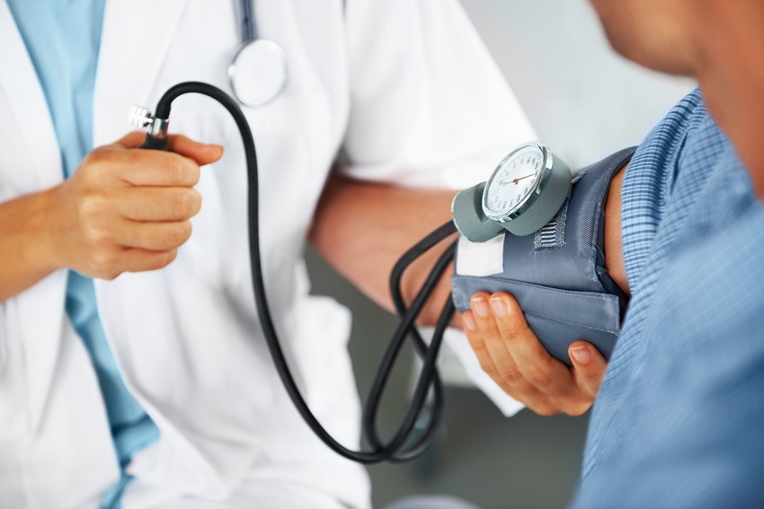 Cuáles son las propiedades y beneficios de la estevia - Regula la presión arterial