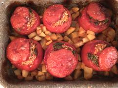 Tomates rellenos con pesto